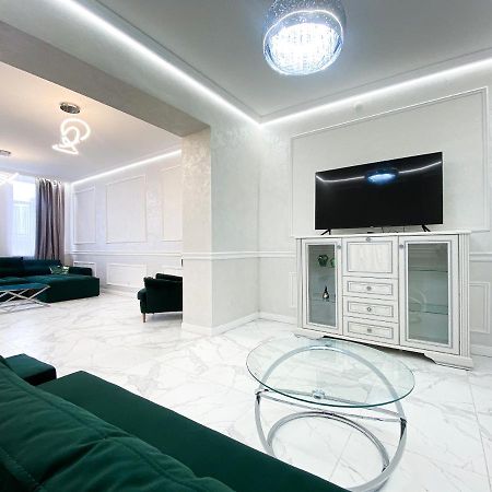 Tamanska Apartments ลวีฟ ภายนอก รูปภาพ
