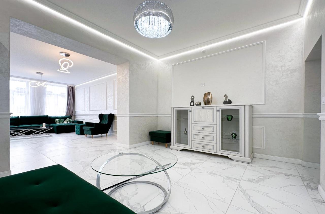 Tamanska Apartments ลวีฟ ภายนอก รูปภาพ